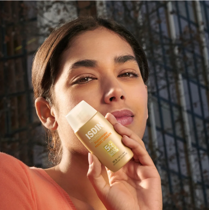 Protector Solar Facial Fusion Water Urban ISDIN | 50 ml